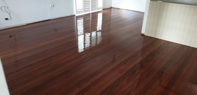 Timber Floor Polishing